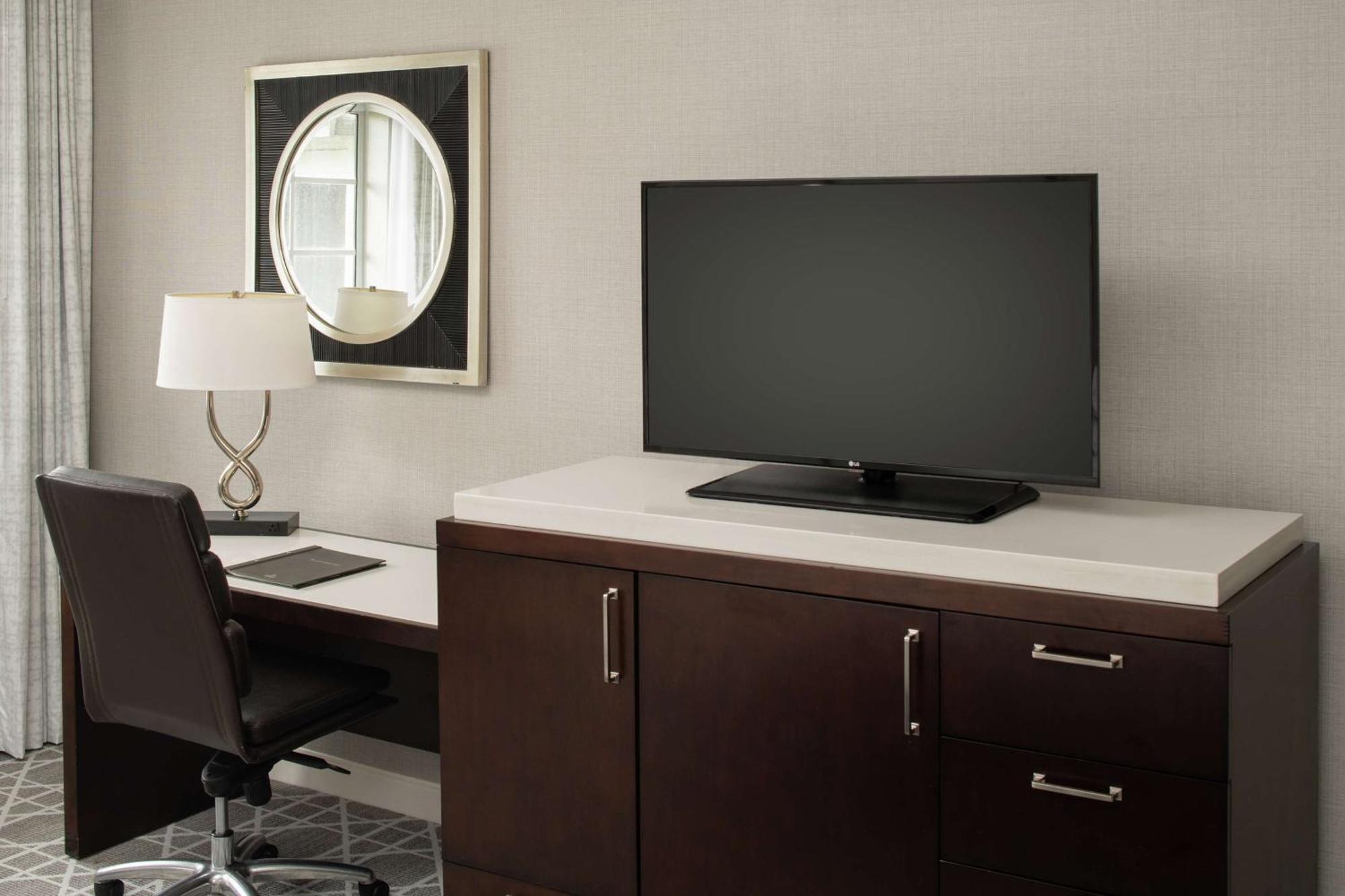 Hilton San Diego/Del Mar Екстериор снимка