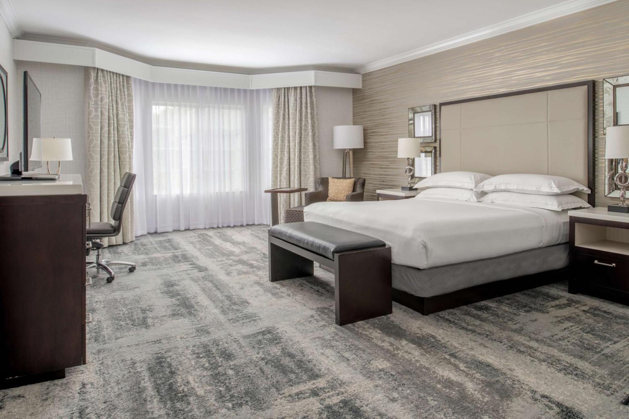 Hilton San Diego/Del Mar Екстериор снимка