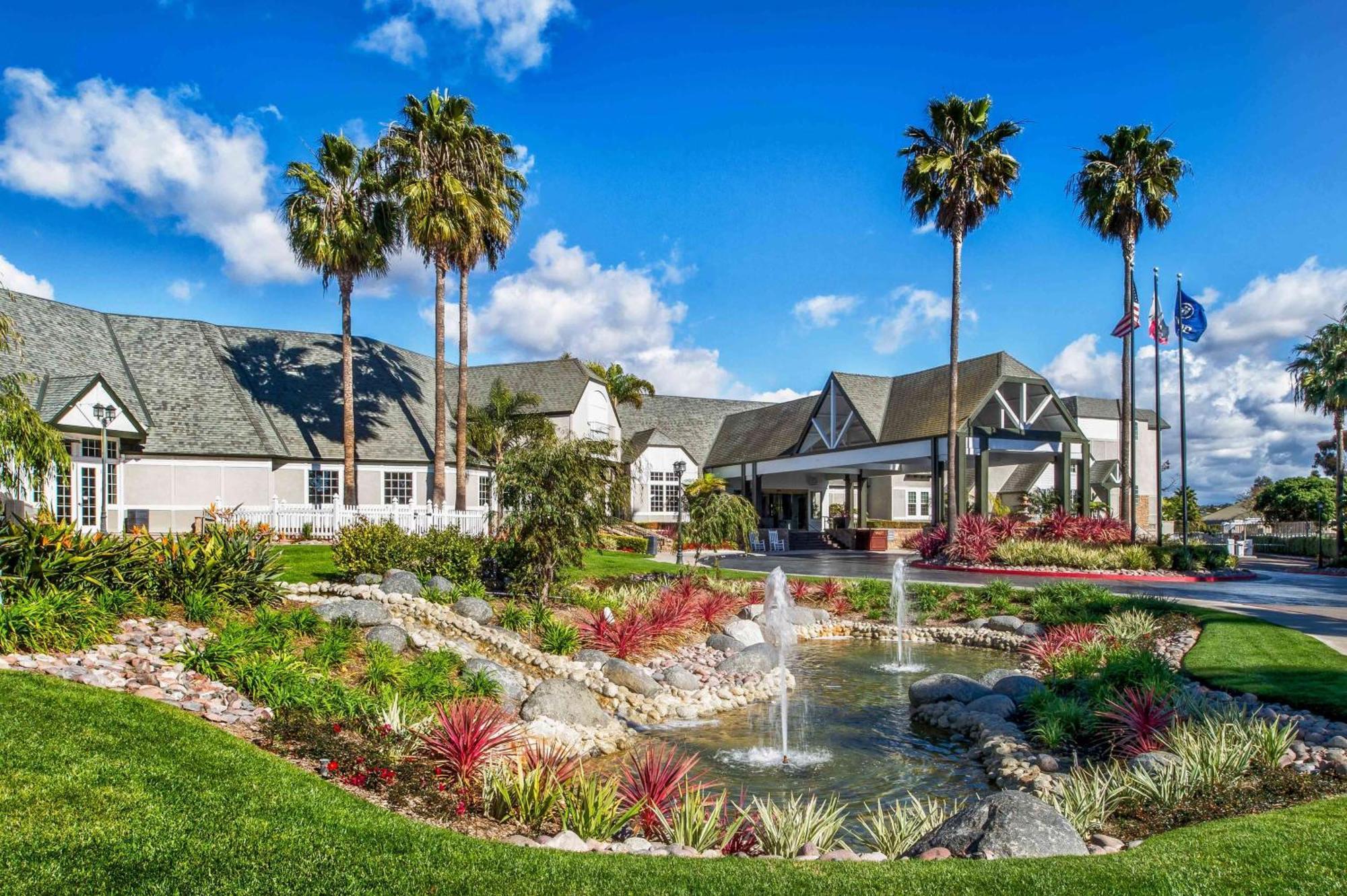 Hilton San Diego/Del Mar Екстериор снимка